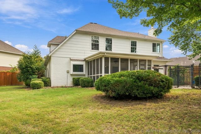 204 N Sweet Gum Avenue, Broken Arrow, OK 74012