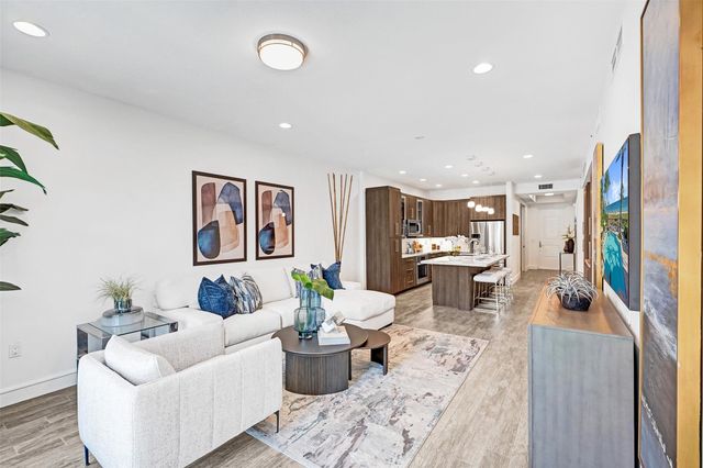 4511 El Mar Dr 203, Lauderdale By The Sea, FL 33308