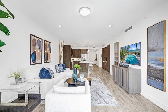 4511 El Mar Dr 203, Lauderdale By The Sea, FL 33308