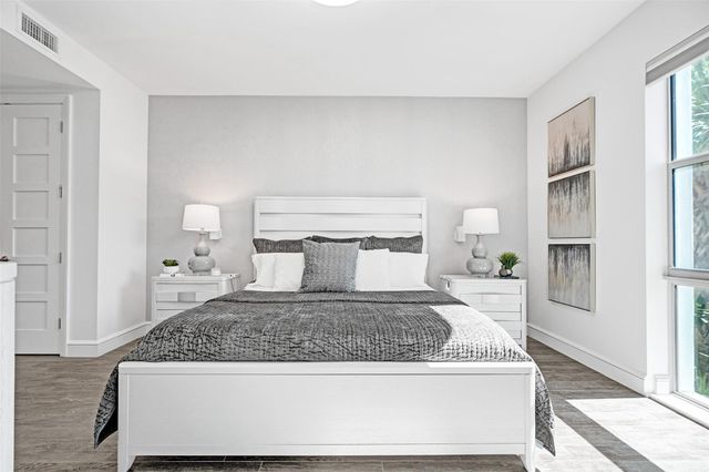 4511 El Mar Dr 203, Lauderdale By The Sea, FL 33308