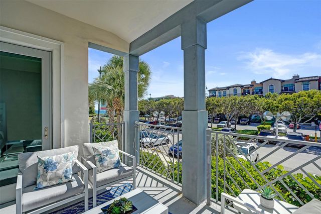 4511 El Mar Dr 203, Lauderdale By The Sea, FL 33308