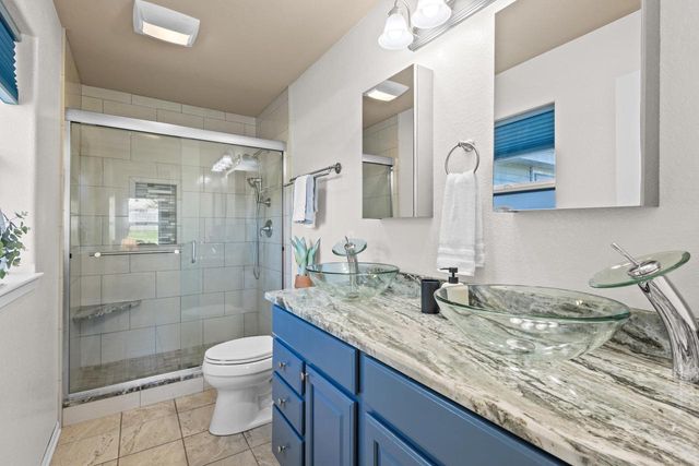 52 RUSHMORE LANE, Hartford, WI 53027