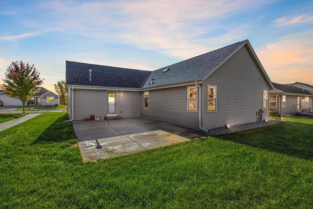 52 RUSHMORE LANE, Hartford, WI 53027