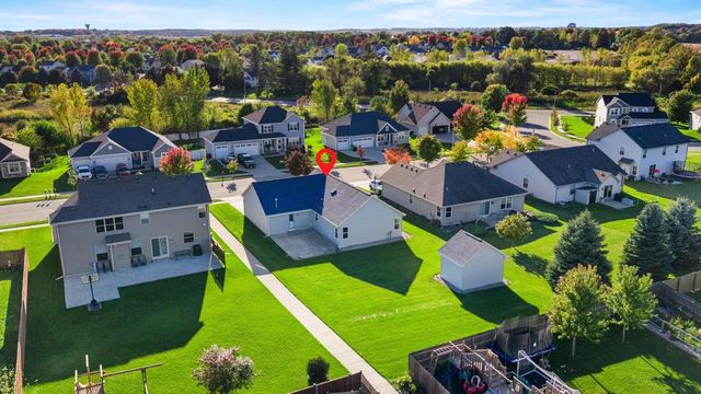 52 RUSHMORE LANE, Hartford, WI 53027