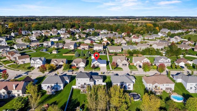 52 RUSHMORE LANE, Hartford, WI 53027