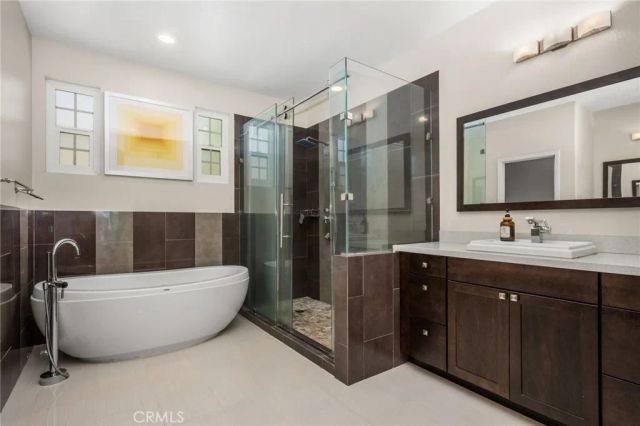 7262 E Skyline, Orange, CA 92867