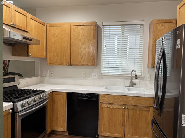 20781 Sw SKIVER St, Beaverton, OR 97078