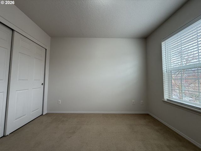 20781 Sw SKIVER St, Beaverton, OR 97078