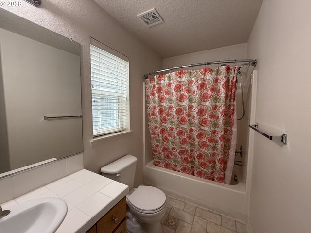 20781 Sw SKIVER St, Beaverton, OR 97078