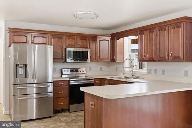 11339 GIFT RD, Clear Spring, MD 21722
