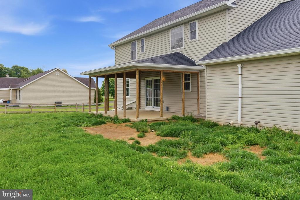 Image 11 of property listing at 11339 GIFT RD, Clear Spring, MD 21722