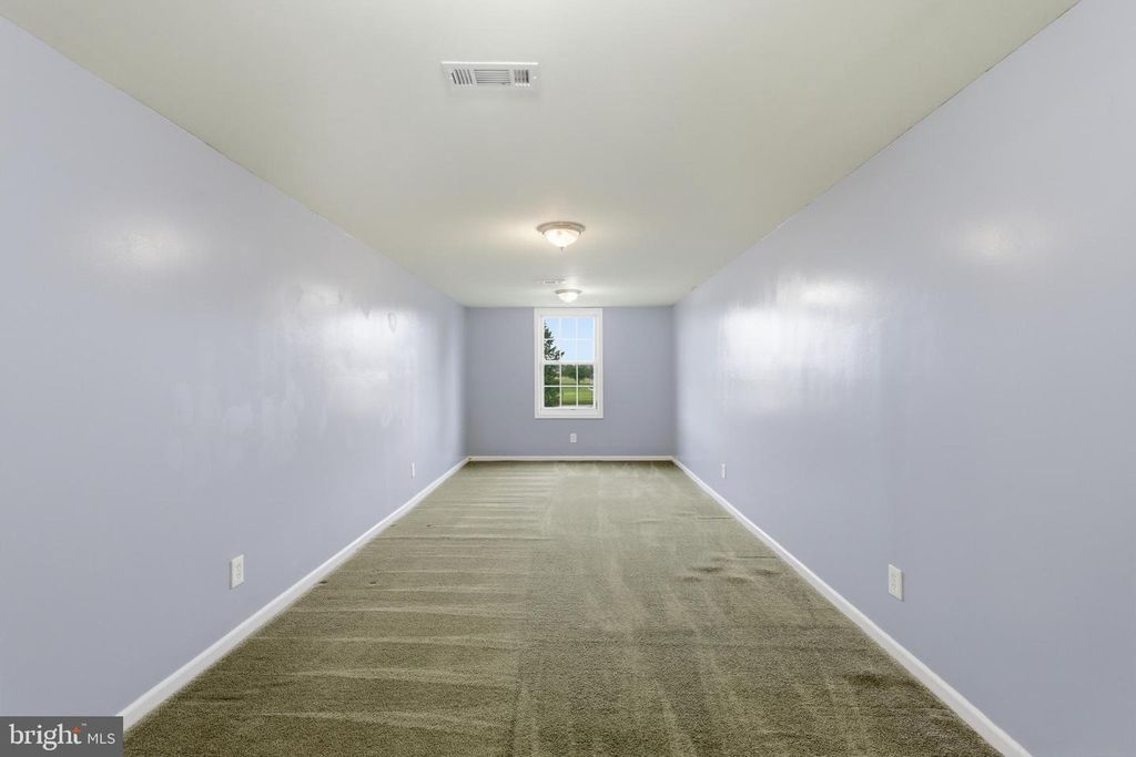 Image 20 of property listing at 11339 GIFT RD, Clear Spring, MD 21722