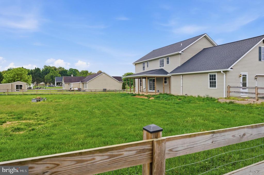 Image 21 of property listing at 11339 GIFT RD, Clear Spring, MD 21722