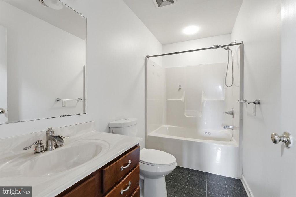 Image 25 of property listing at 11339 GIFT RD, Clear Spring, MD 21722