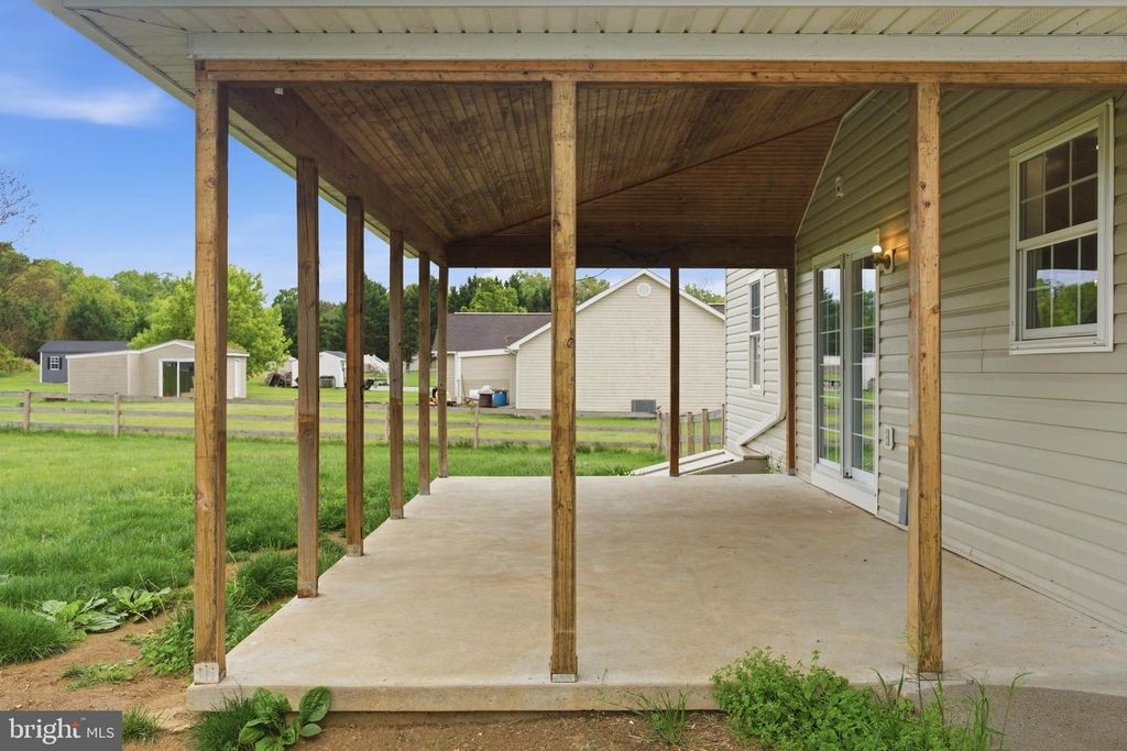Image 31 of property listing at 11339 GIFT RD, Clear Spring, MD 21722
