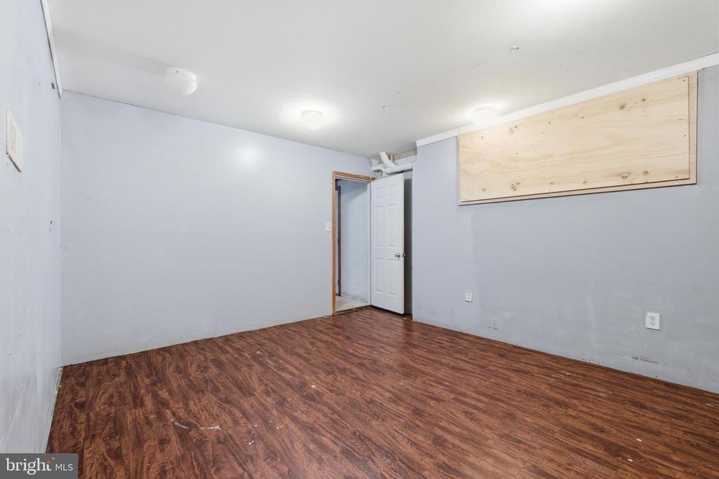Image 37 of property listing at 11339 GIFT RD, Clear Spring, MD 21722