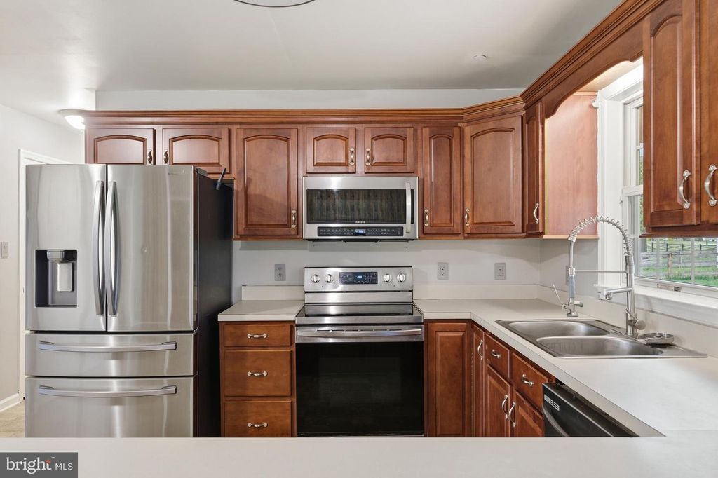 Image 38 of property listing at 11339 GIFT RD, Clear Spring, MD 21722