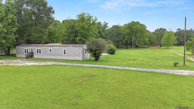 1907 Nesom Rd, Denham Springs, LA 70706