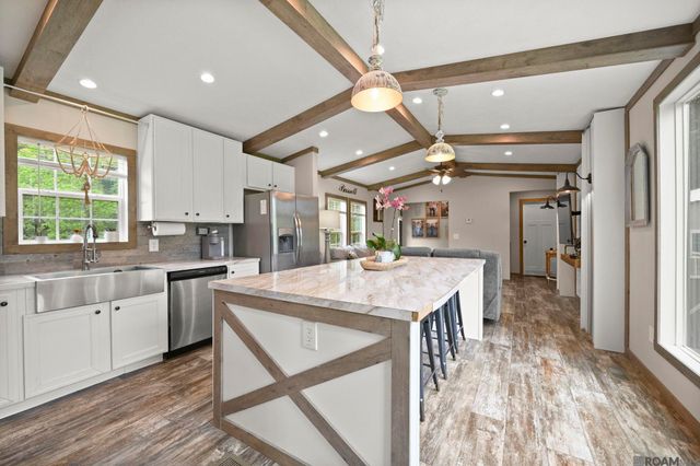 1907 Nesom Rd, Denham Springs, LA 70706