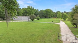 1907 Nesom Rd, Denham Springs, LA 70706