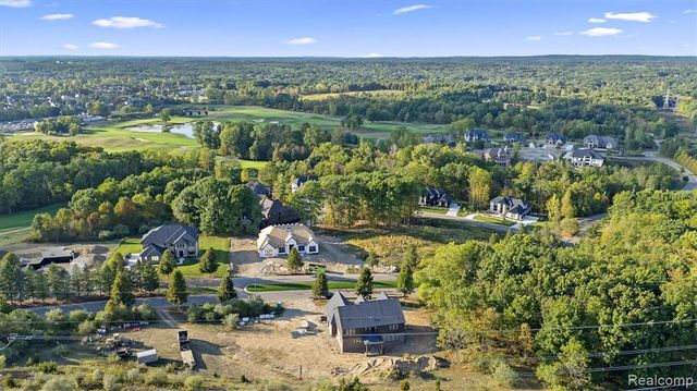 4369 The Heights Boulevard, Oakland, MI 48306