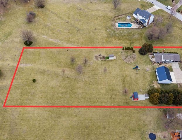 720 Sandpiper Street, Raymore, MO 64083