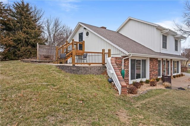 720 Sandpiper Street, Raymore, MO 64083