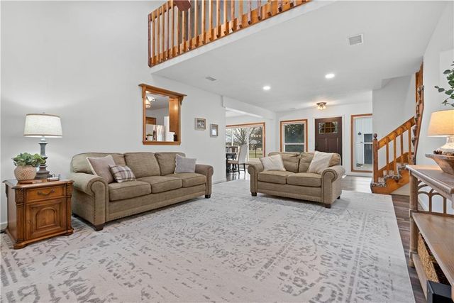 720 Sandpiper Street, Raymore, MO 64083