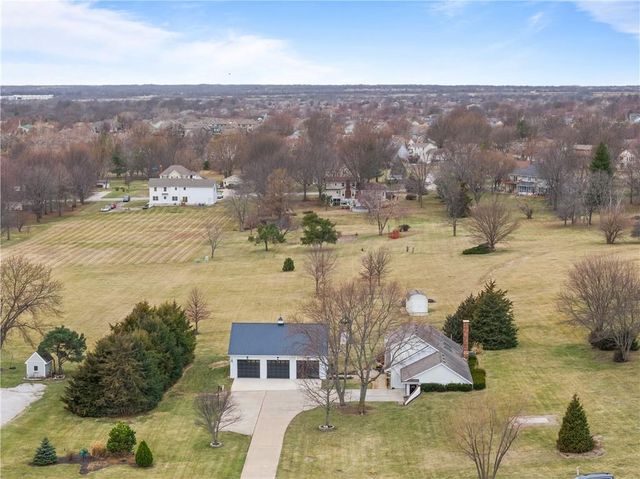 720 Sandpiper Street, Raymore, MO 64083