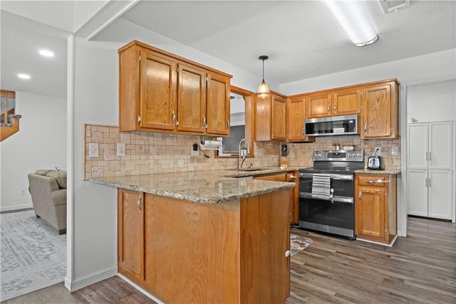 720 Sandpiper Street, Raymore, MO 64083