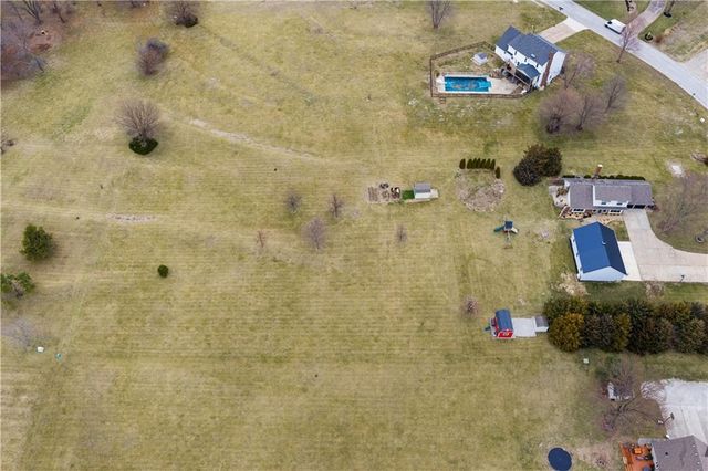 720 Sandpiper Street, Raymore, MO 64083