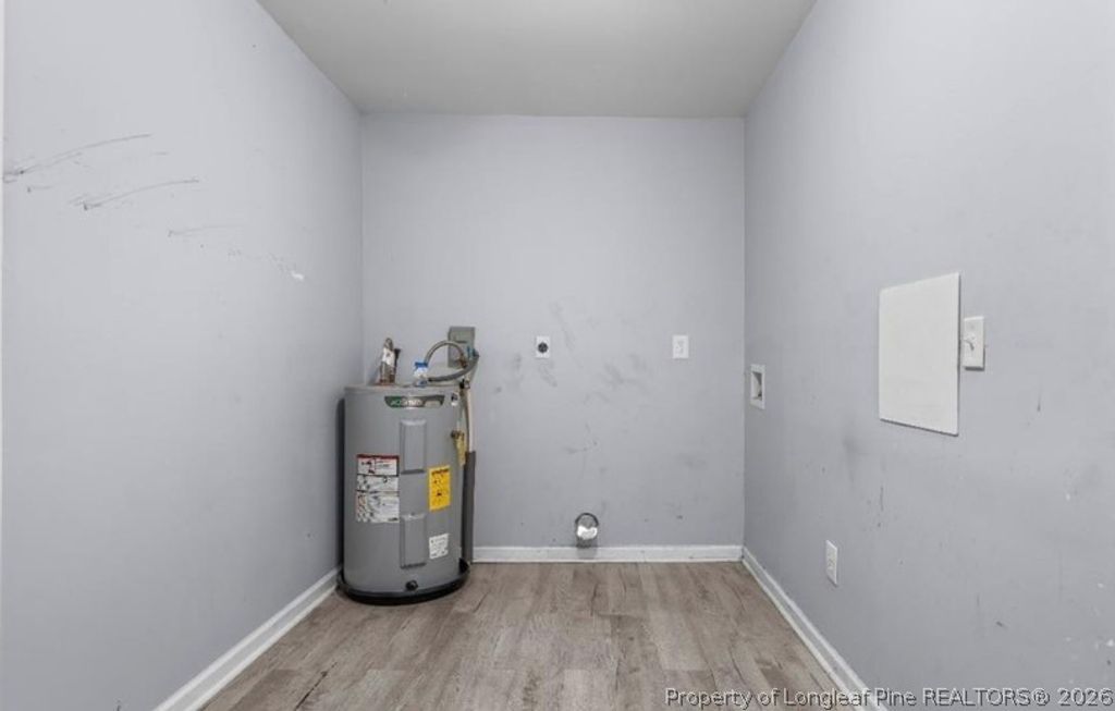313, 315 S Racepath Street, Fayetteville, NC 28301 — photo 11