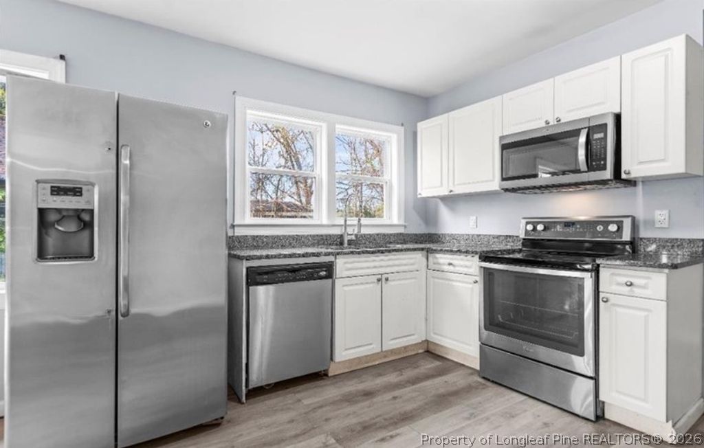 313, 315 S Racepath Street, Fayetteville, NC 28301 — photo 12
