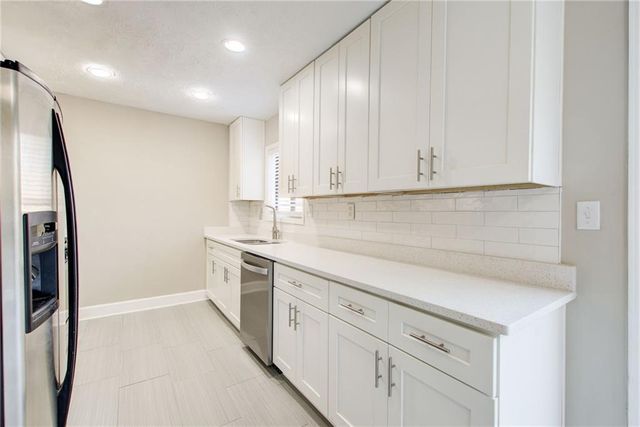 1301 Parkaire Crossing, Marietta, GA 30068