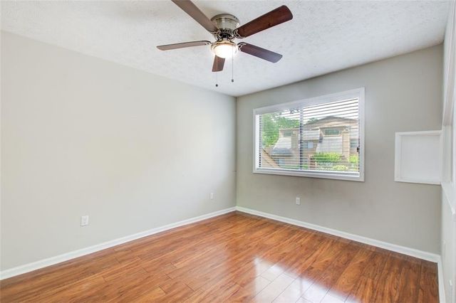 1301 Parkaire Crossing, Marietta, GA 30068