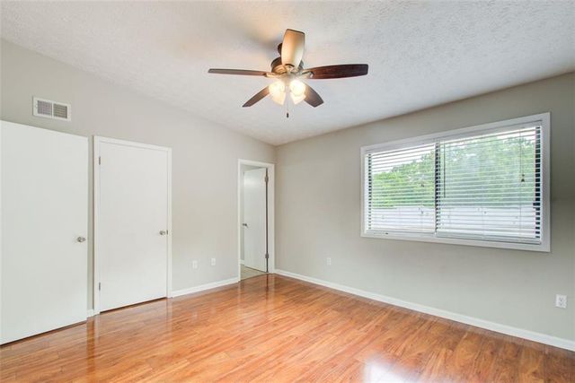 1301 Parkaire Crossing, Marietta, GA 30068