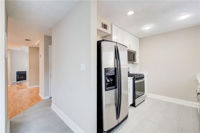 1301 Parkaire Crossing, Marietta, GA 30068