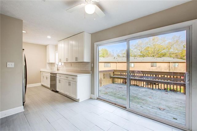 1301 Parkaire Crossing, Marietta, GA 30068