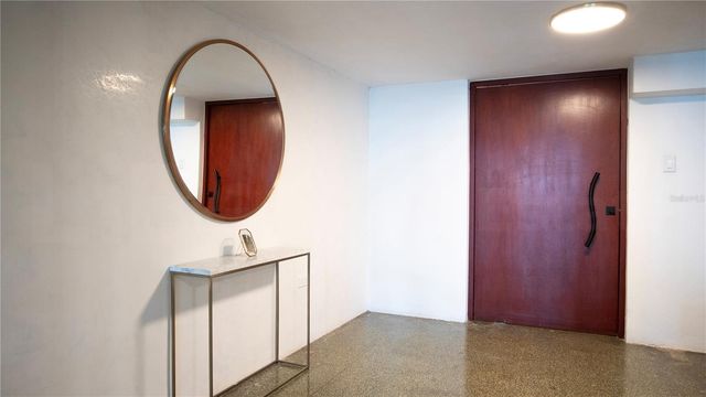 203 RECINTO SUR 5, Old San Juan, PR 00901