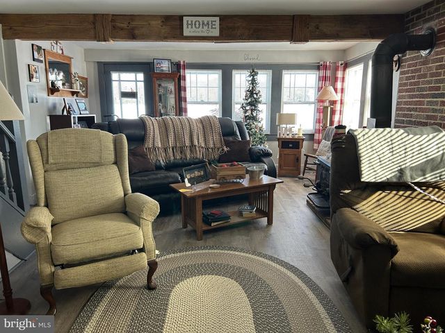 390 JONES ISLAND RD, Cedarville, NJ 08311