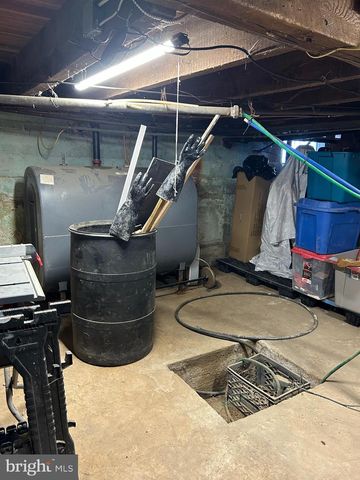 390 JONES ISLAND RD, Cedarville, NJ 08311