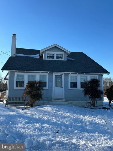 390 JONES ISLAND RD, Cedarville, NJ 08311