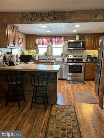 390 JONES ISLAND RD, Cedarville, NJ 08311