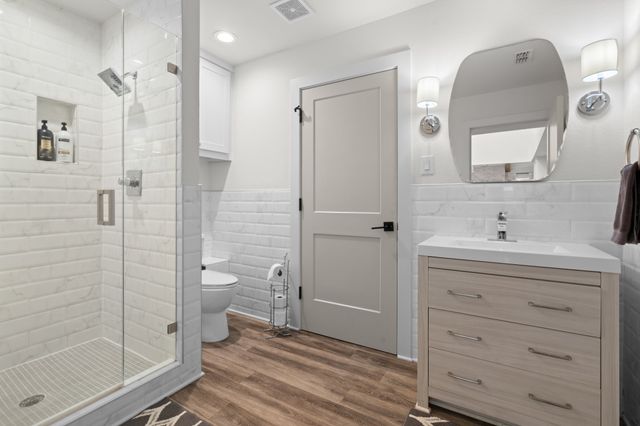 1704 Silverside Drive, Grapevine, TX 76051