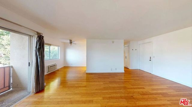 525 N Sycamore Avenue 411, Los Angeles, CA 90036