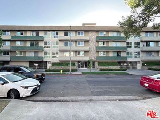525 N Sycamore Avenue 411, Los Angeles, CA 90036