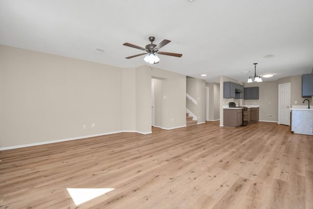 21910 Willow Shade Lane, Tomball, TX 77375