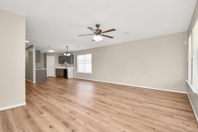 21910 Willow Shade Lane, Tomball, TX 77375
