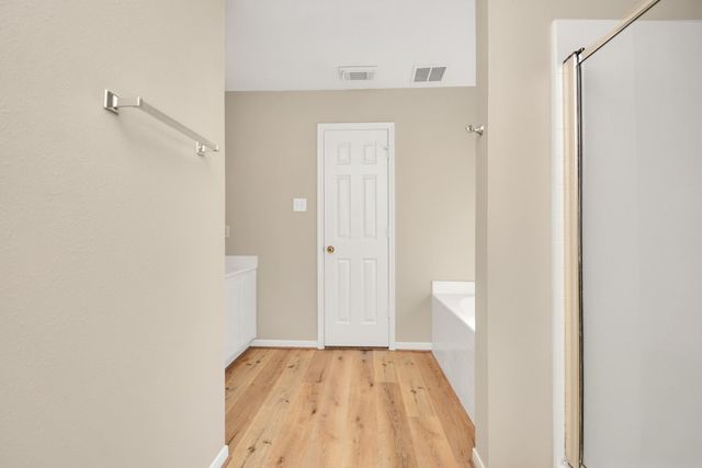 21910 Willow Shade Lane, Tomball, TX 77375