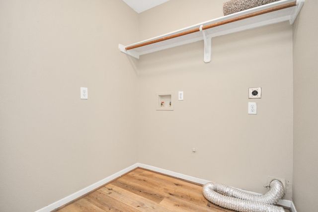 21910 Willow Shade Lane, Tomball, TX 77375